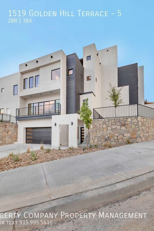 Building Photo - 1519 Golden Hill Terrace