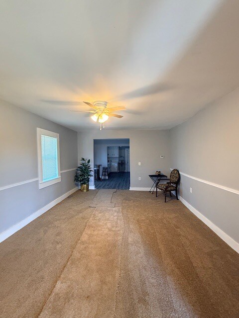 Building Photo - 2524 35th Ave N