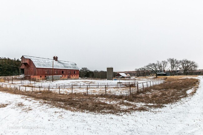 Building Photo - 26603-2K-99 KS-99