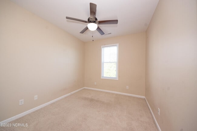 Building Photo - 316 Cedar Island Trail