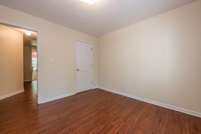 Building Photo - 3716 Harvest Dr