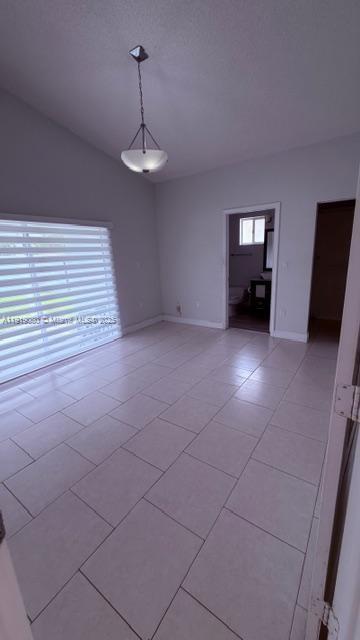 Building Photo - 17913 SW 145th Ave