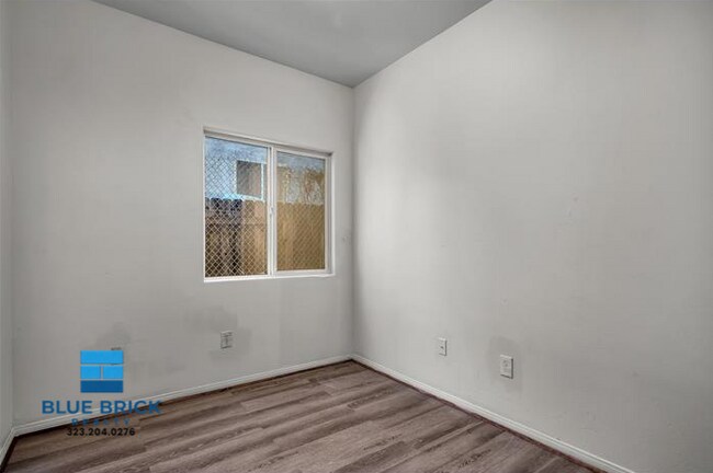 Building Photo - 8316 San Pedro St