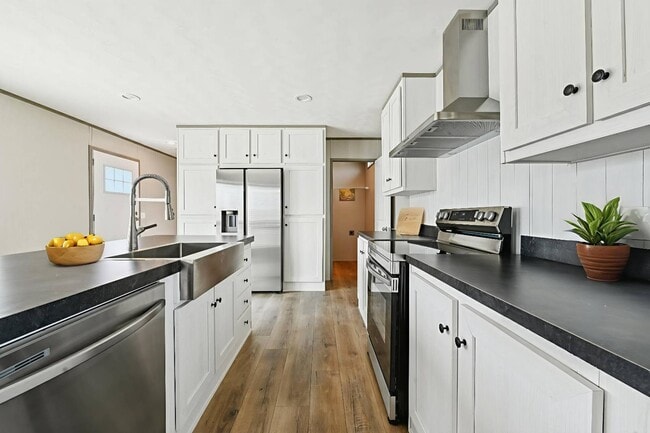 Building Photo - 1614 Sidewinder Dr