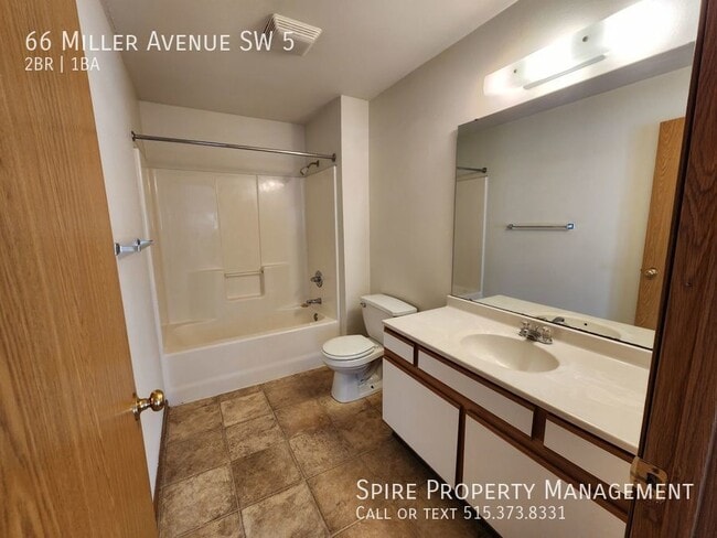 Building Photo - Prairie Creek Condos 2 Bedroom units. Grea...