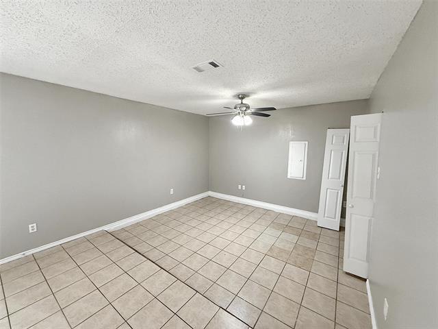 Building Photo - 3627 Flamingo Way
