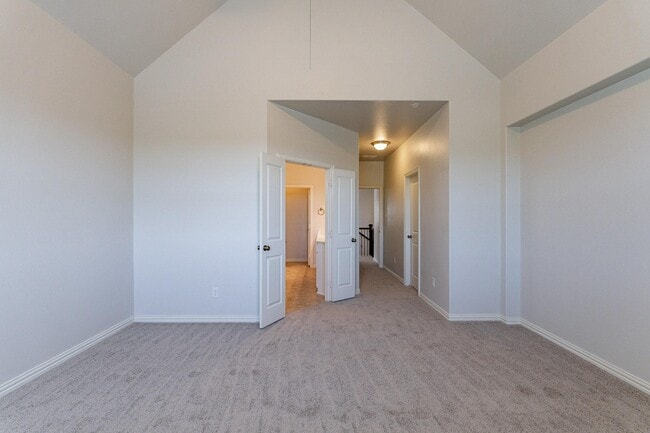 Building Photo - 3927 Cascade Sky Dr