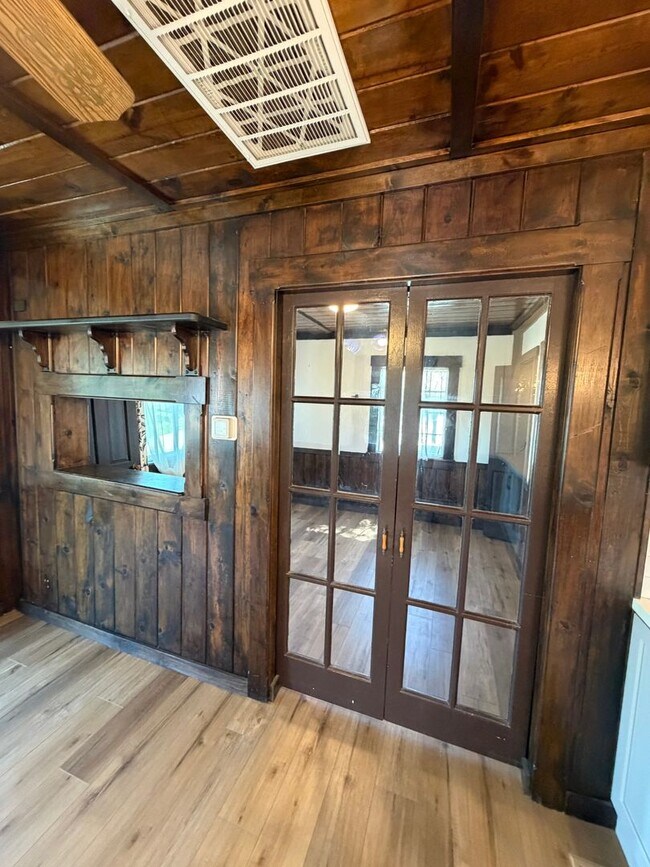 Building Photo - 1926 Hillside Gem Martinez CA