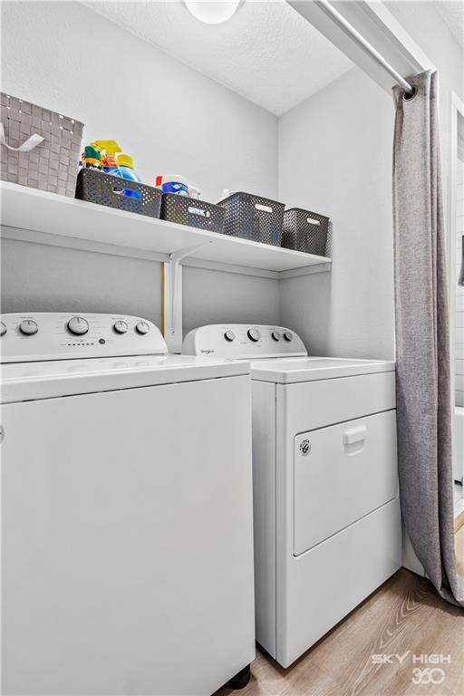 Building Photo - 1305 SE Benton St