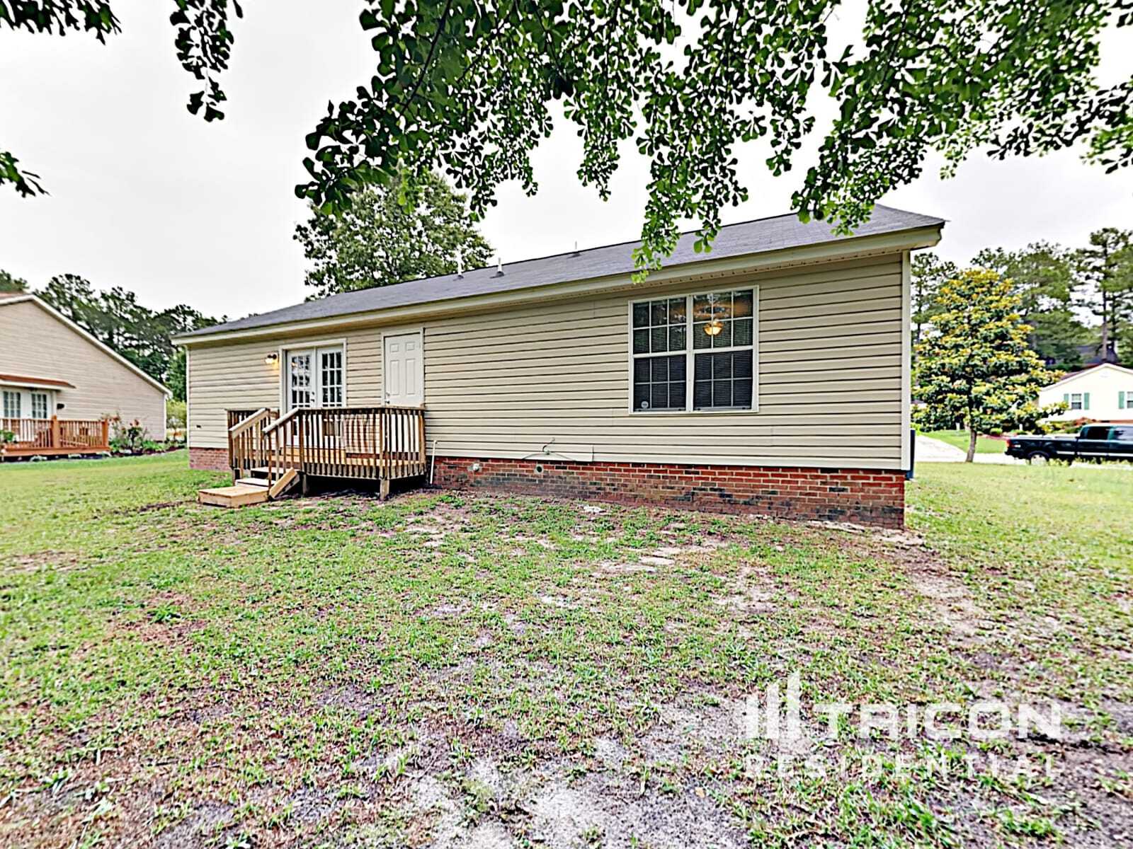 Building Photo - 14 Reidy Ct