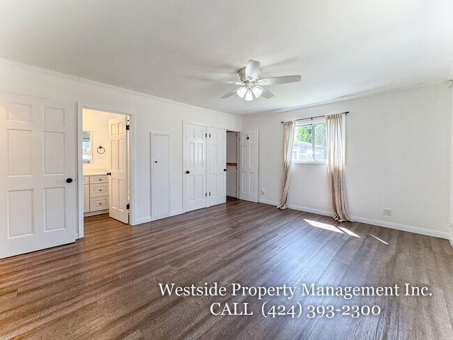 Building Photo - 3125 Stanford Ave