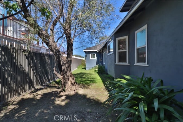 Building Photo - 341 W 124th St