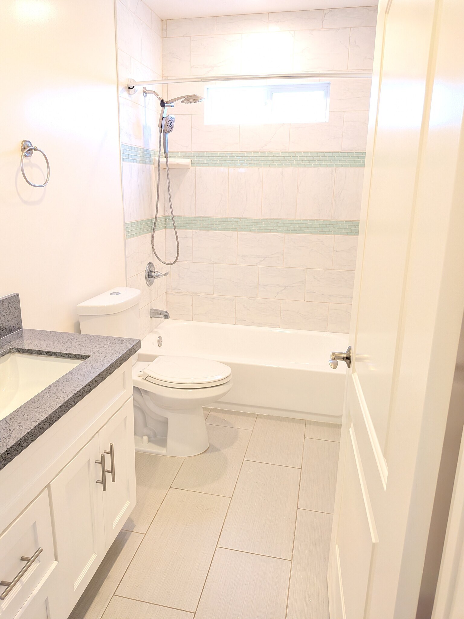 Building Photo - 2614 Chariton St