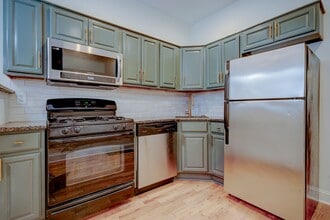 Building Photo - ? Spacious Living in the Heart of Philadelphia
