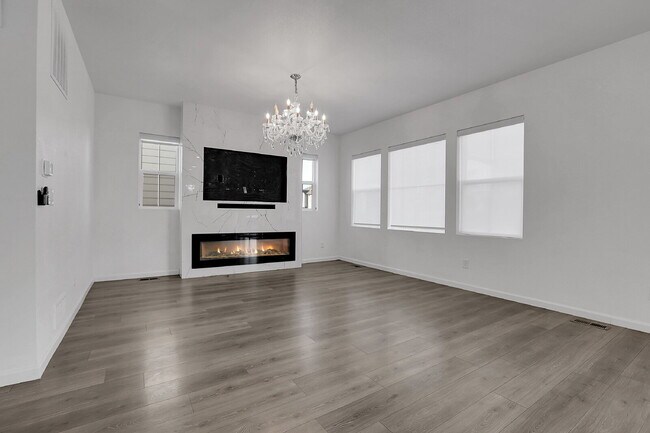 Building Photo - $3,050.00, 4-bed, 3.5-bath, located in Aurora with beautiful finishes.