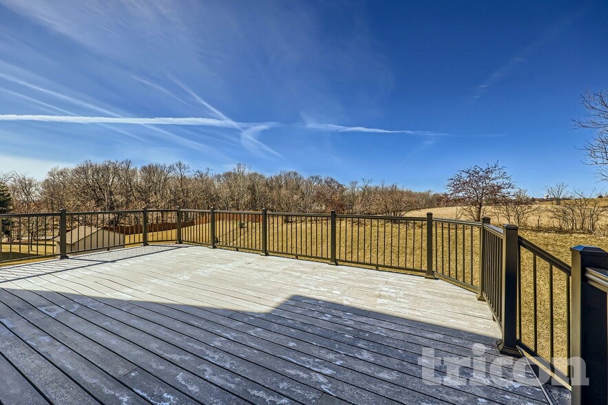 Building Photo - 4527 Mason Ave NE