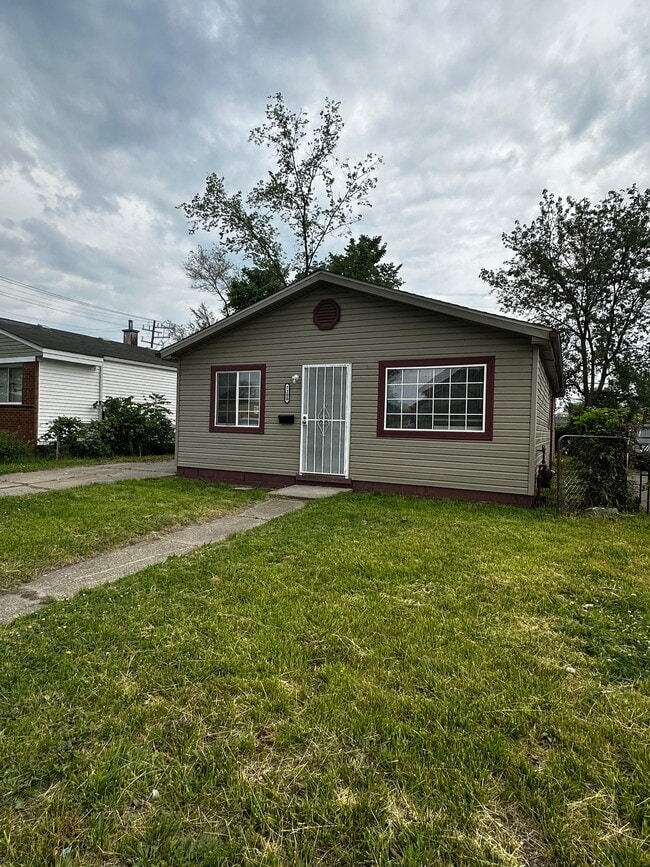 Building Photo - 7200 Edgeton St