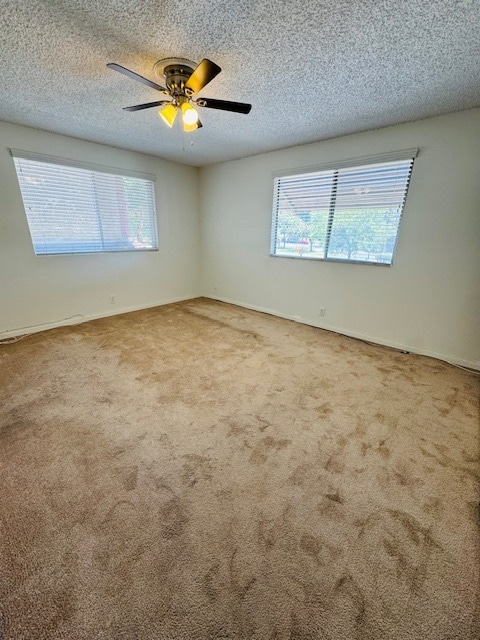 Primary bedroom - 3650 W Clark Ave