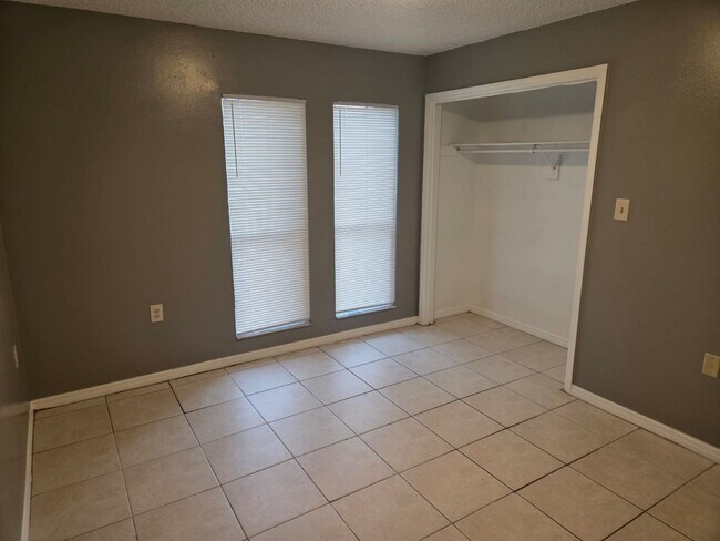 Building Photo - Captiva Duplex