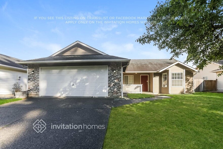 Primary Photo - 18511 E Country Club Dr