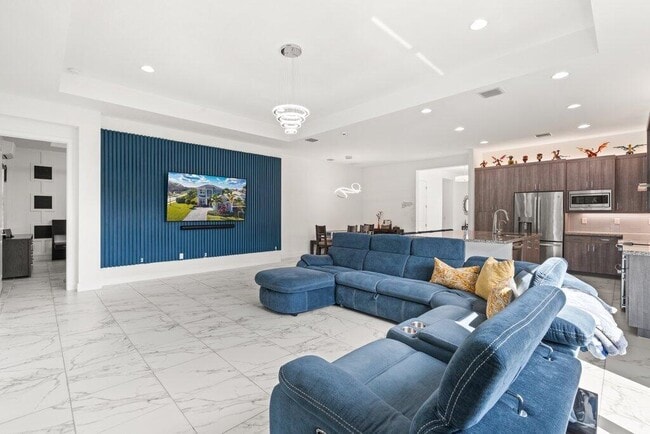 Building Photo - 13185 Mount Columbia Terrace