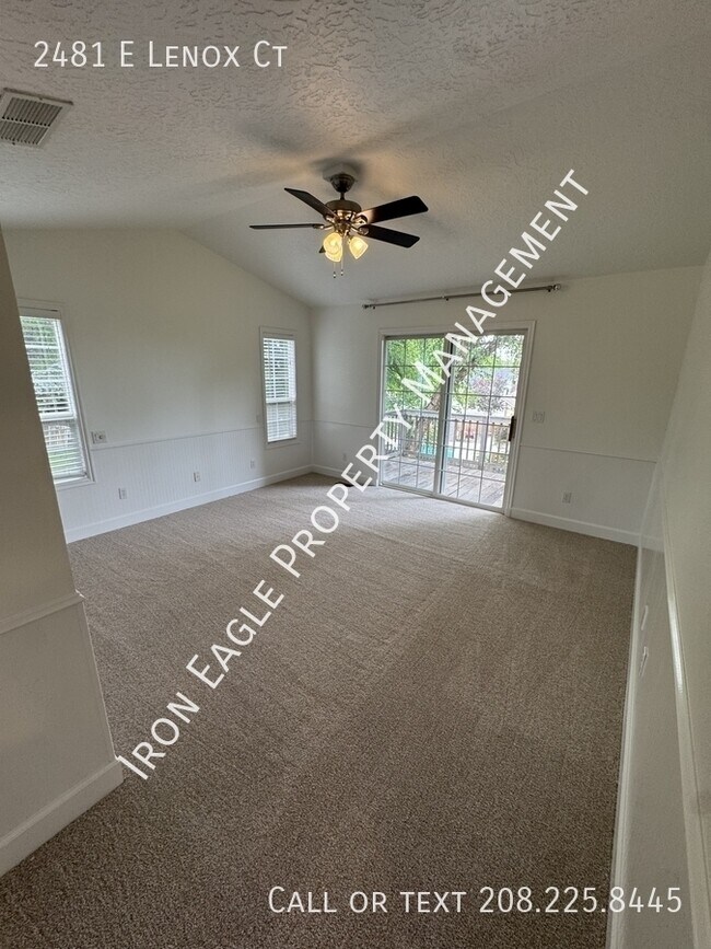 Building Photo - 2481 E Lenox Ct