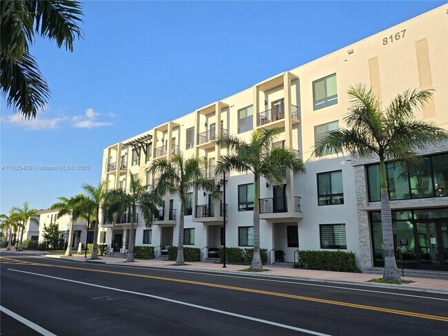 Building Photo - 8167 NW 41st St