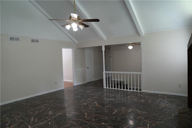 Building Photo - 3344 Hunters Lodge Rd