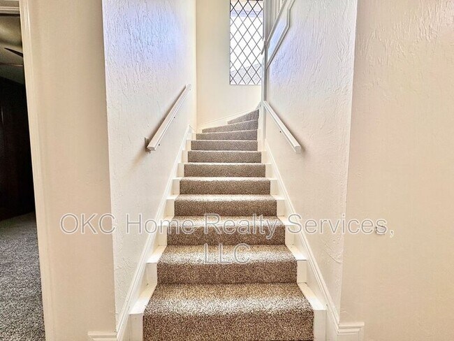 Building Photo - 4232 NW 144th St