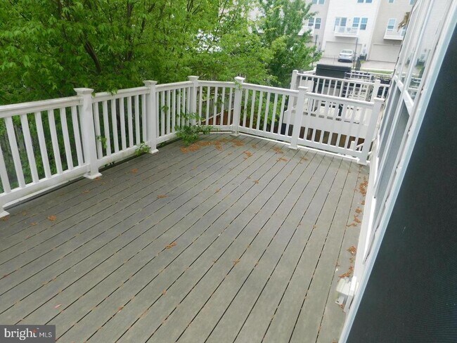 Building Photo - 12705 Bedford Glen Way