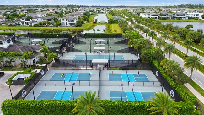 Building Photo - 9168 Benedetta Pl