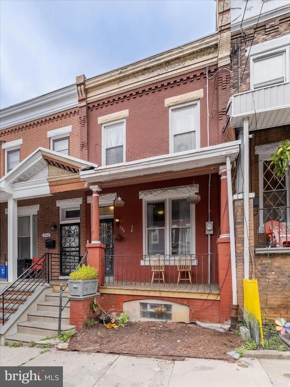 Building Photo - 242 Berkley St