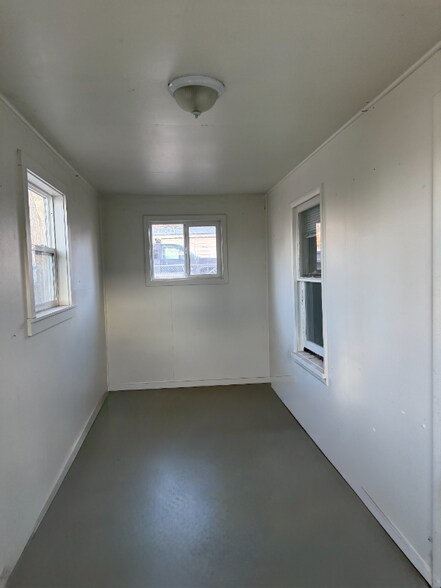 Building Photo - 849 N 7th St