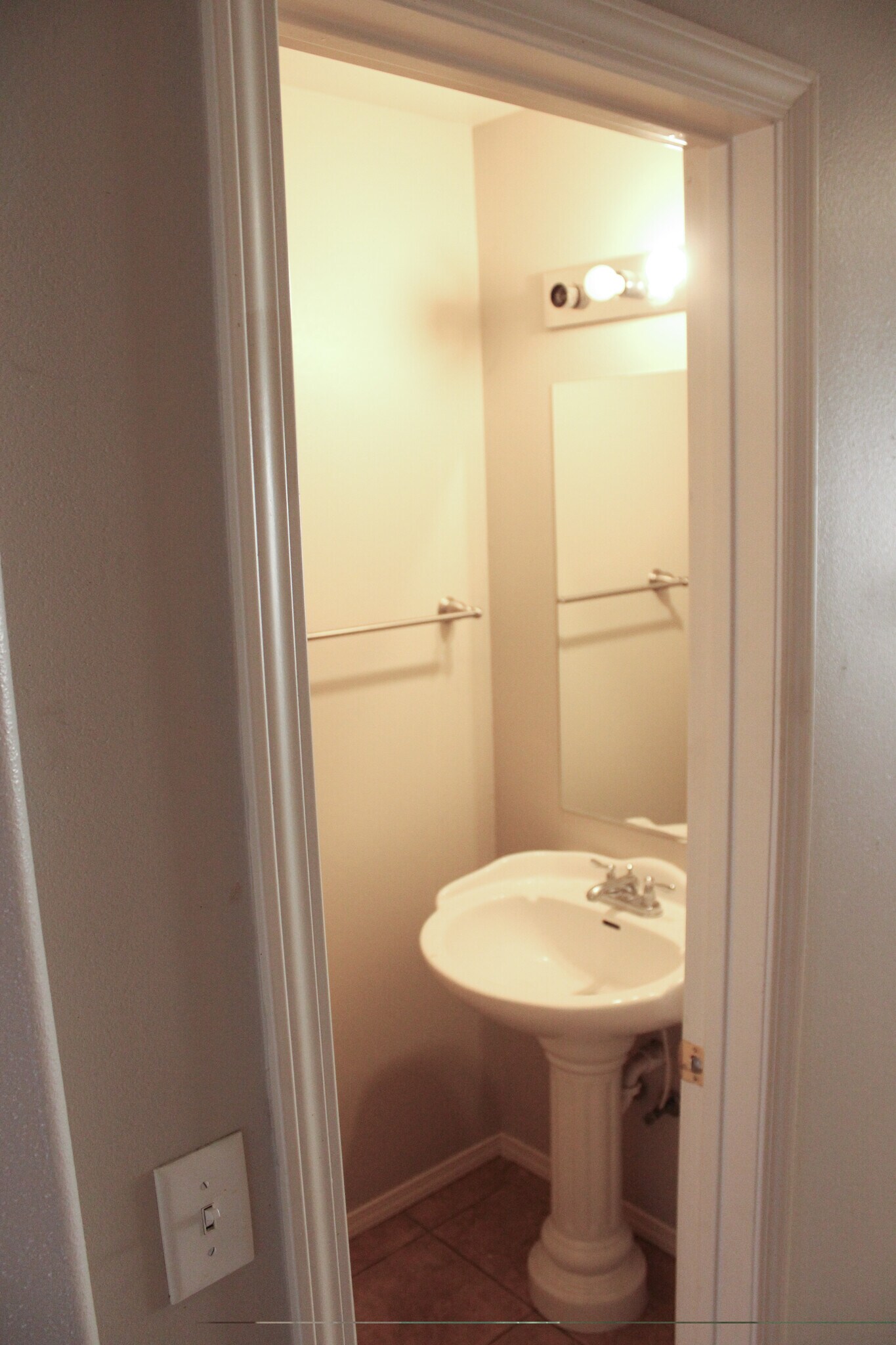 Building Photo - 4111 SW Shadowrock Pl