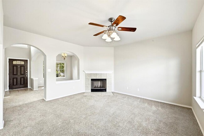 Building Photo - 13316 Marie Ln
