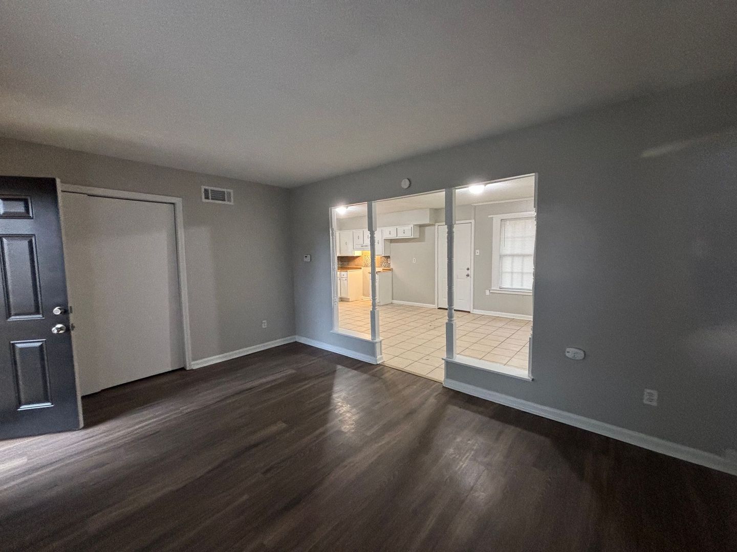 Building Photo - 5240 Bitter Creek Dr