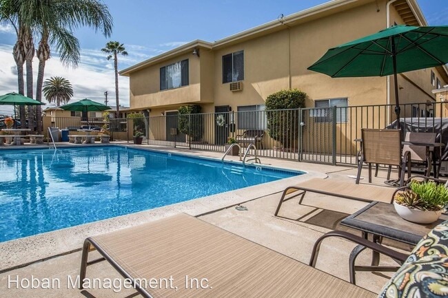 Building Photo - 4323 Parks Ave