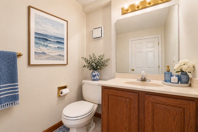 Building Photo - 2239 Seaver Ln
