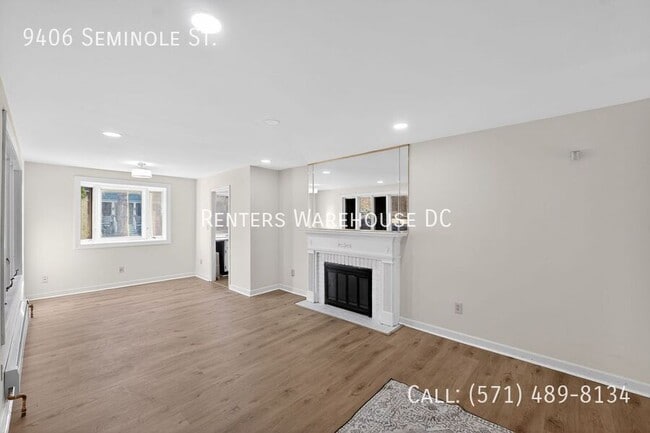 Building Photo - 9406 Seminole St