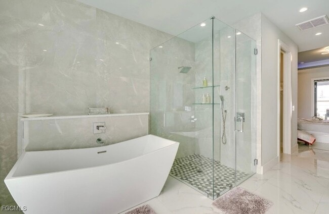 Building Photo - 117 SE 4th St