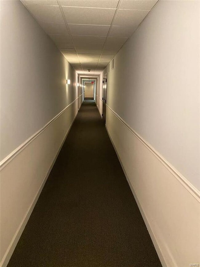 Building Photo - 5330 Pershing Ave