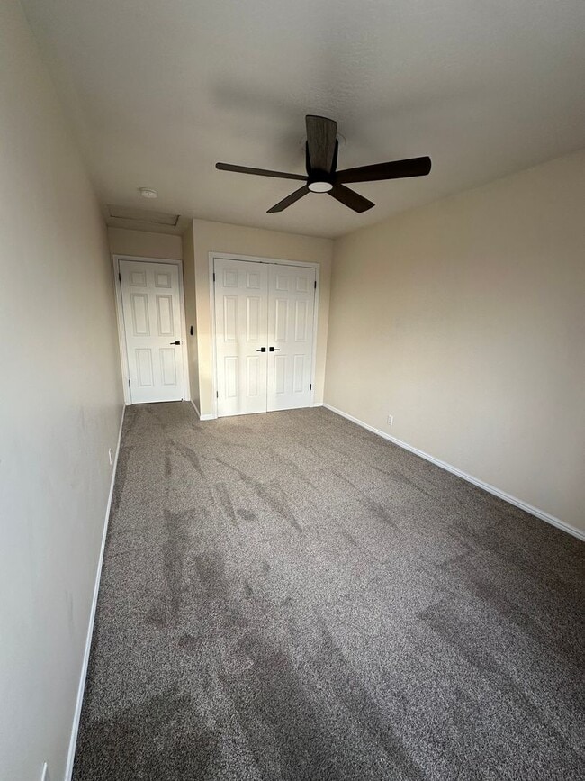 Building Photo - GET $500 OFF THE FIRST MONTHS RENT!!!