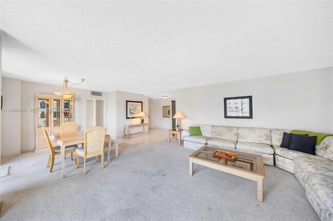 Building Photo - 4280 Galt Ocean Dr