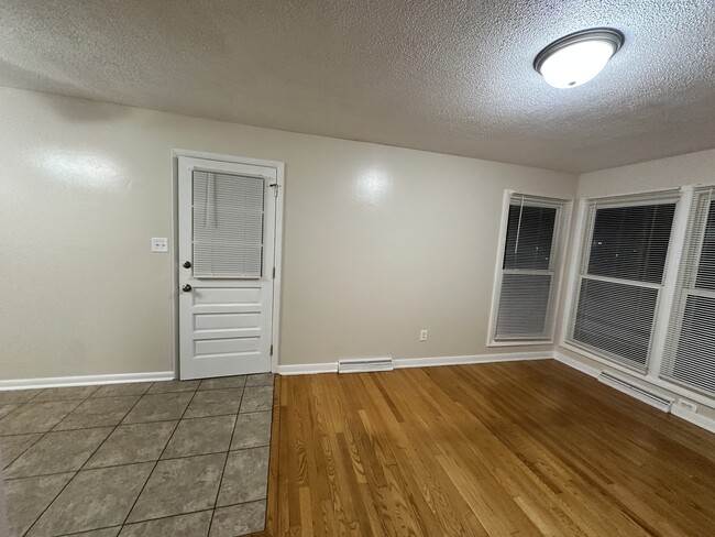 Building Photo - 175 Woodland Dr