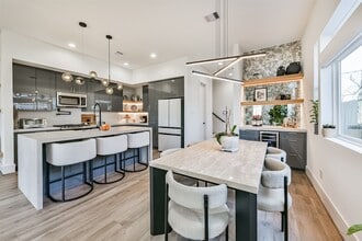 Building Photo - 4211 Nichols St