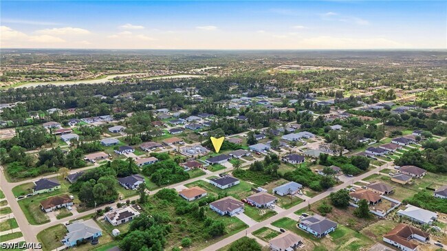 Building Photo - 4621 25th St SW