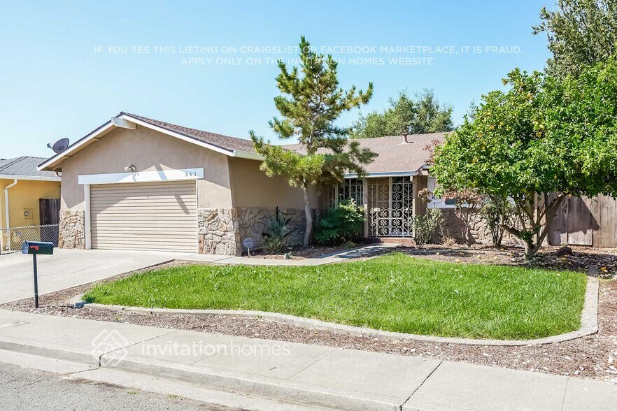 Building Photo - 361 Inverness Dr