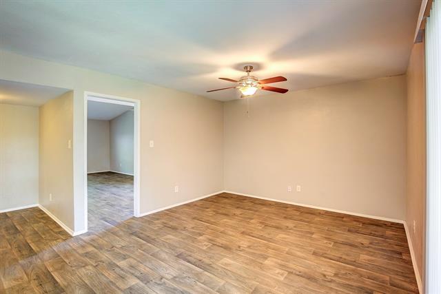 Building Photo - 7801 Summerglen Rd