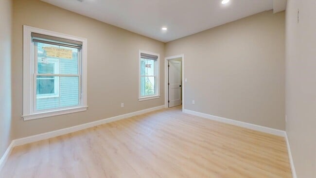 Building Photo - 231 Highland Ave