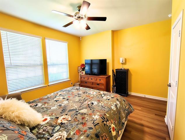 Building Photo - 423 Regatta Ln